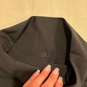 ALO High Waisted Leggings